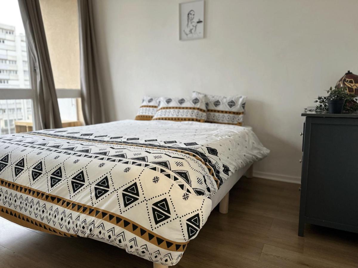 L'Ecrin De La Mairie Apartment Colombes  Bagian luar foto